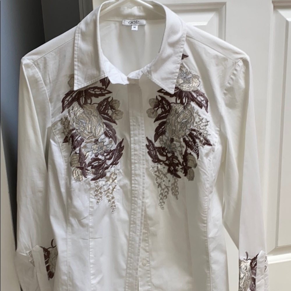 Women’s Cache Button Down Shirt - image 2